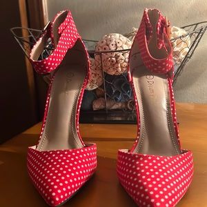 Dream Paris Polka Dot Red/White Pointed Toe Heels